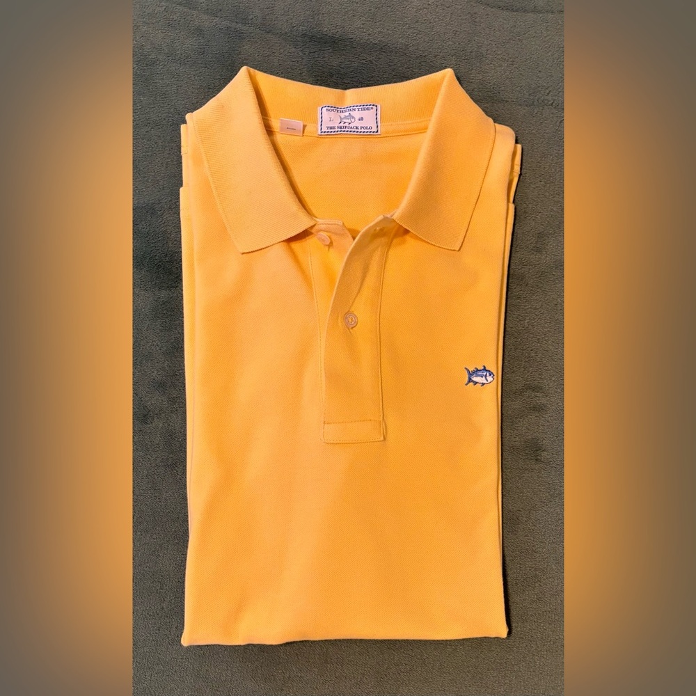 Southern Tide The Skipjack Polo, Men's Yellow Polo Shirt w/logo. Size L (5145)